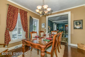 212 Forest St, Marshall, MI 49068 photo 9