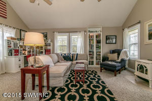 212 Forest St, Marshall, MI 49068 photo 16