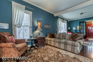 212 Forest St, Marshall, MI 49068 photo 6