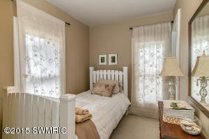212 Forest St, Marshall, MI 49068 photo 22