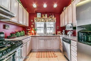 212 Forest St, Marshall, MI 49068 photo 11