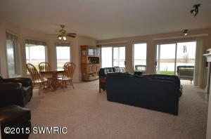 243 Riverfront St, Spring Lake, MI 49456 photo 5