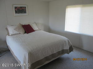 9311 E Colby Rd, Crystal, MI 48818 photo 15