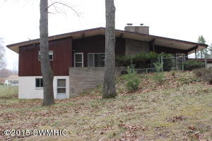 117 Pinecrest Rd, Whitehall, MI 49461 photo 5