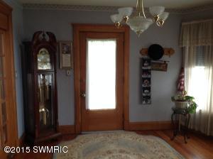 72 E Fourth St, Shelby, MI 49455 photo 4