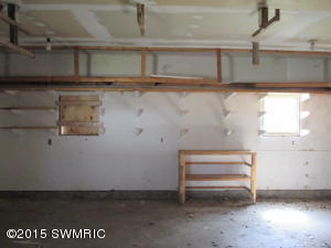 411 River Rd, Plainwell, MI 49080 photo 9