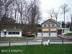 7326 Wimpole NE, Belding, MI 48809 photo 2