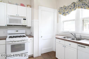 930 Ogden Ave SE, Grand Rapids, MI 49506 photo 11