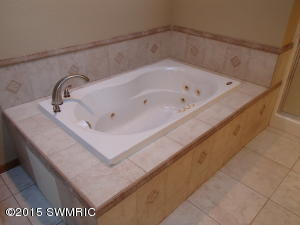 150 Maple Circle Dr, Climax, MI 49034 photo 18