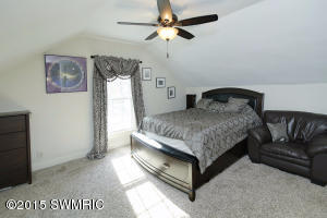314 E Wheeler St, Three Rivers, MI 49093 photo 12