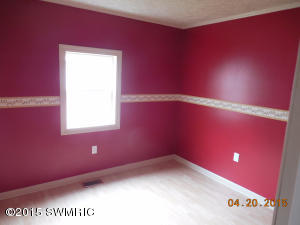 706 Lakeside Dr, Stanton, MI 48888 photo 7