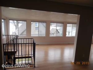 706 Lakeside Dr, Stanton, MI 48888 photo 6