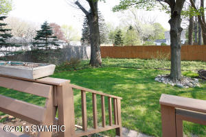112 West St, Plainwell, MI 49080 photo 18