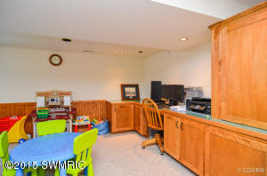469 Adapointe Dr SE, Ada, MI 49301 photo 20