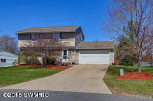 469 Adapointe Dr SE, Ada, MI 49301 photo 48