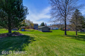 469 Adapointe Dr SE, Ada, MI 49301 photo 29