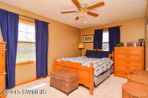 469 Adapointe Dr SE, Ada, MI 49301 photo 3