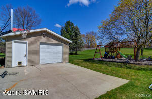 469 Adapointe Dr SE, Ada, MI 49301 photo 27