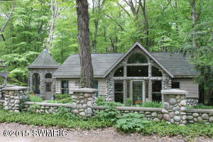 13542 Main Dr, Harbert, MI 49115 photo 1