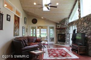 13542 Main Dr, Harbert, MI 49115 photo 11