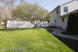 1167 N Apple Ct, Plainwell, MI 49080 photo 26