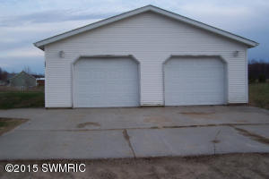 1448 Walton Rd, Shepherd, MI 48883 photo 5