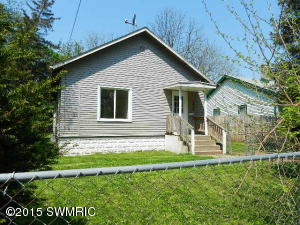 3404 Lowden St, Kalamazoo, MI 49008 photo 1
