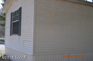 9011 E 36th St, Newaygo, MI 49337 photo 5