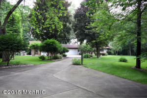 14101 On Ave E, Climax, MI 49034 photo 2