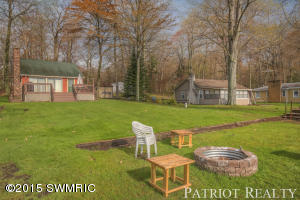 12574 S Sand Beach Dr, Grant, MI 49327 photo 9