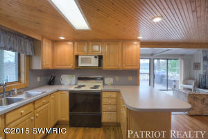 12574 S Sand Beach Dr, Grant, MI 49327 photo 19
