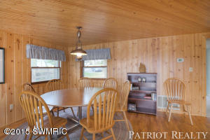12574 S Sand Beach Dr, Grant, MI 49327 photo 17