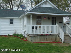 214 State St, Bronson, MI 49028 photo 2