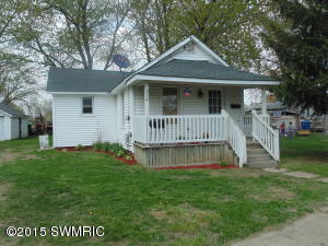 214 State St, Bronson, MI 49028 photo 1