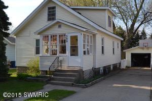 509 Exchange St, Spring Lake, MI 49456 photo 1
