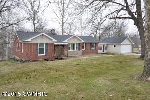 15320 Augusta Dr E, Augusta, MI 49012 photo 1