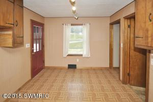 15320 Augusta Dr E, Augusta, MI 49012 photo 7