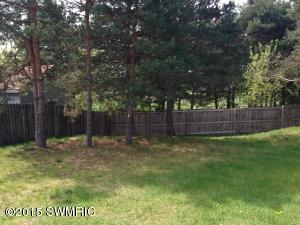 335 Pineview Dr, Belding, MI 48809 photo 5