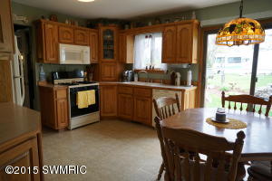 6289 High St, Haslett, MI 48840 photo 5