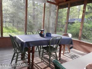 13617 Pepperidge Ln, Harbert, MI 49115 photo 9