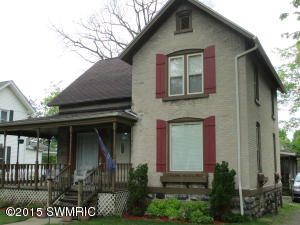 447 Maple St, Colon, MI 49040 photo 2