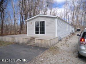 480 Maple Ln, Coldwater, MI 49036 photo 1