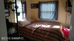 707 E State St, Belding, MI 48809 photo 15
