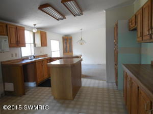 77 Maple Ridge Rd, Newaygo, MI 49337 photo 4