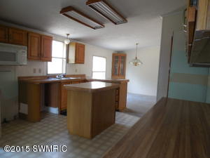 77 Maple Ridge Rd, Newaygo, MI 49337 photo 5