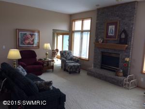 2390 Flagstone Dr, Flushing, MI 48433 photo 8