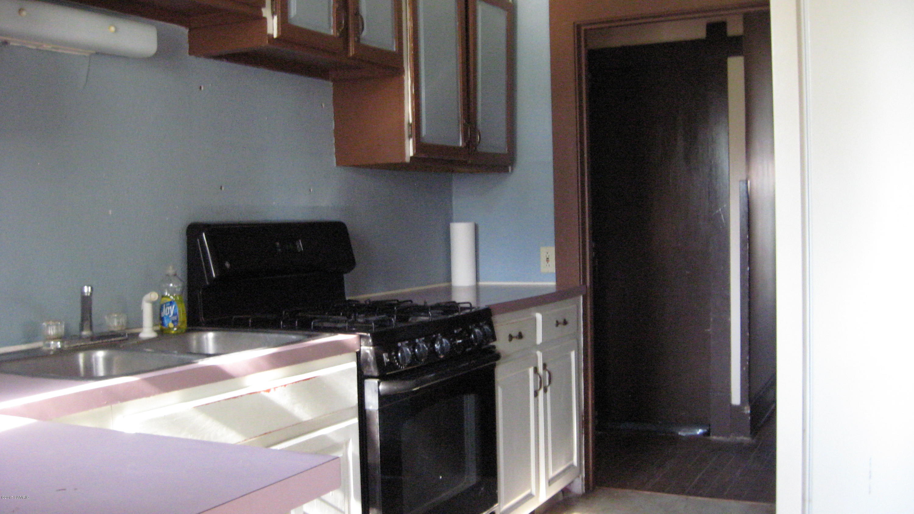 73 S Main St, Custer, MI 49405 photo 19