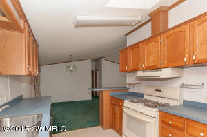 24953 E Point Dr, Mattawan, MI 49071 photo 8