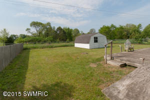24953 E Point Dr, Mattawan, MI 49071 photo 18