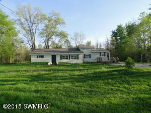 3350 140th Ave, Dorr, MI 49323 photo 2
